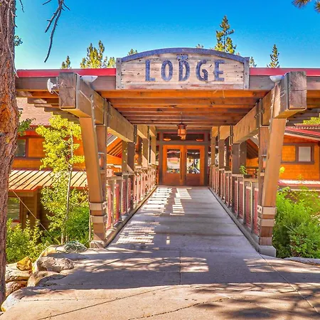 Wooded Escape Vila